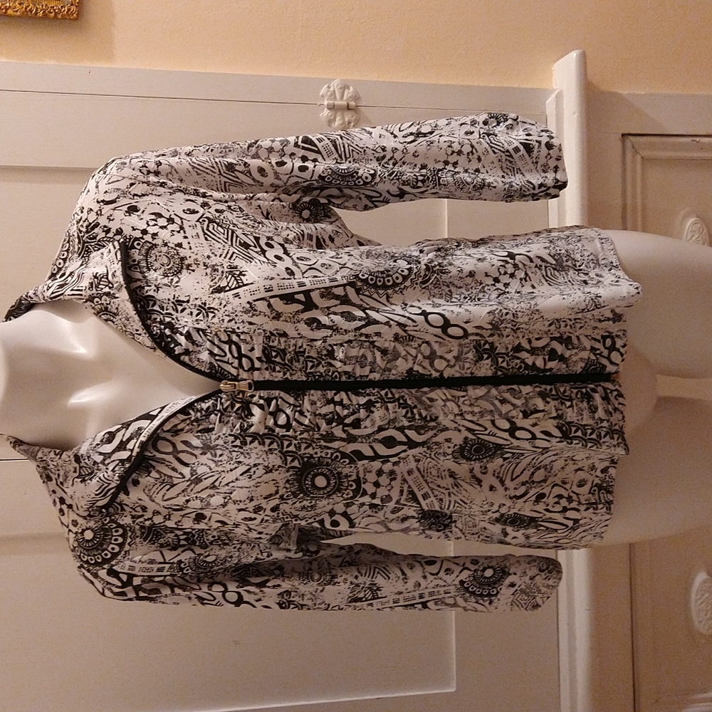 Warm London black/white jacket top Sz M